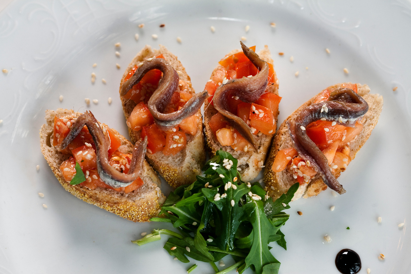 Bruschette anchovy